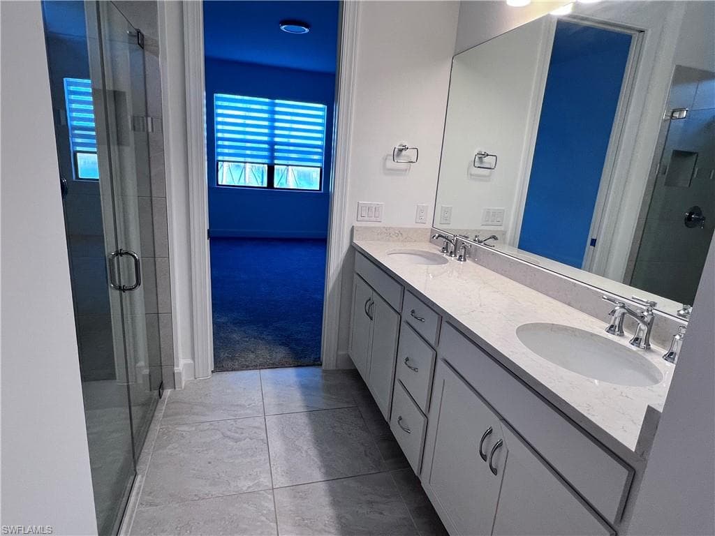 3700 Passion Vine DR, ALVA FL 33920-19