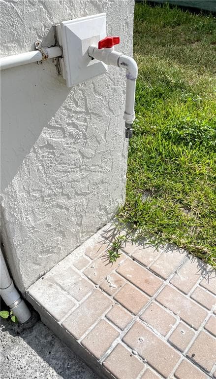 260 Southbay DR # 204, NAPLES FL 34108-24