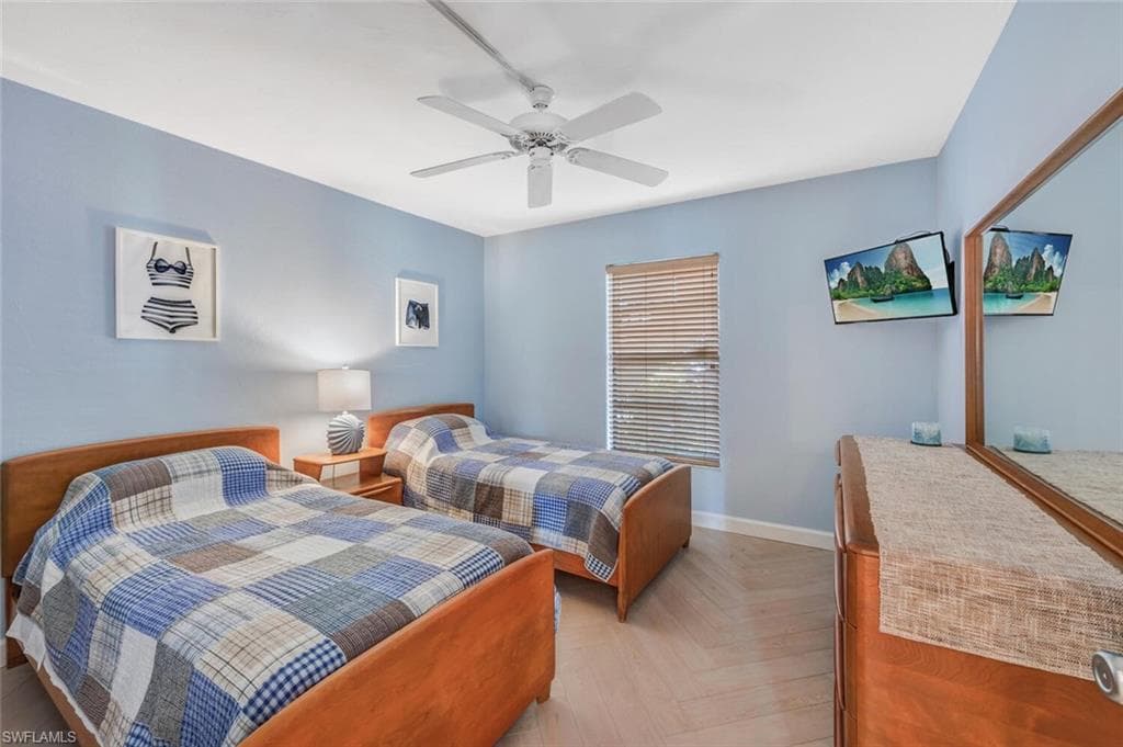 332 Charlemagne BLVD # H101, NAPLES FL 34112-20