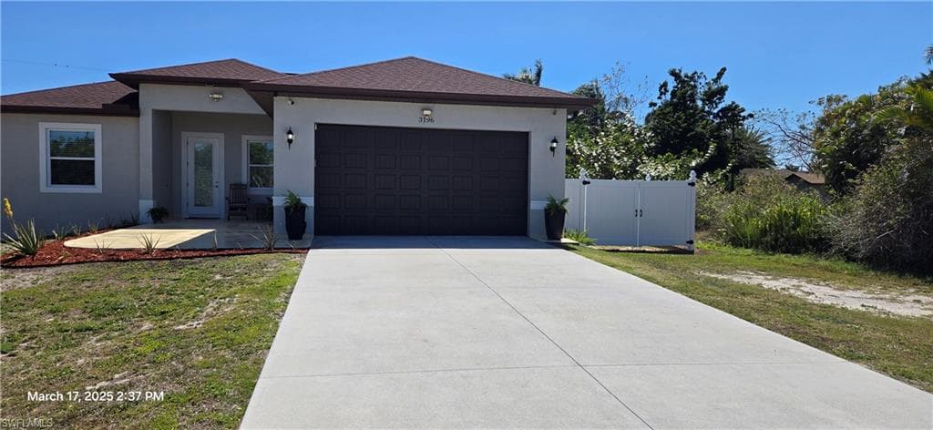 3196 Connecticut AVE, NAPLES FL 34112-2