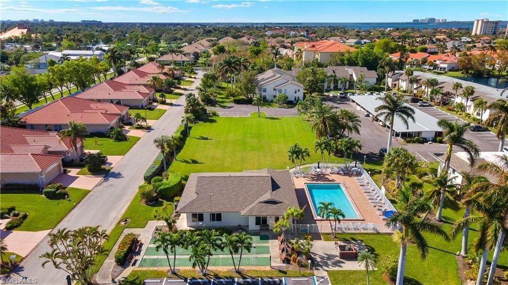 5487 Peppertree DR # 5, FORT MYERS FL 33908-25