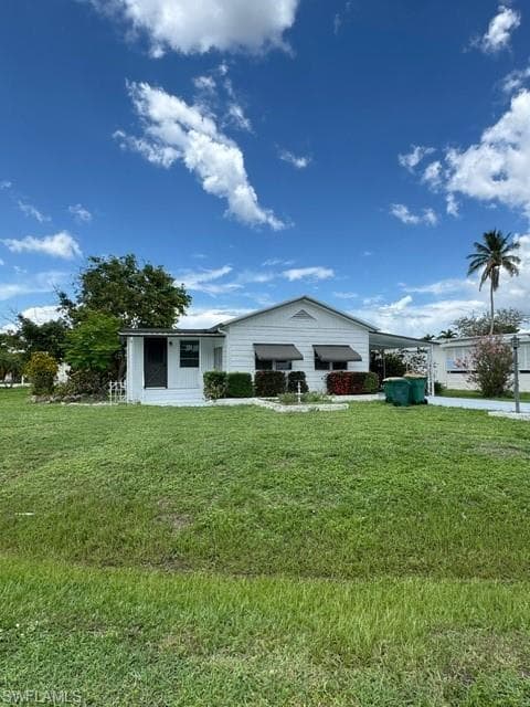 6 Saint Tropez DR, NAPLES FL 34112-1