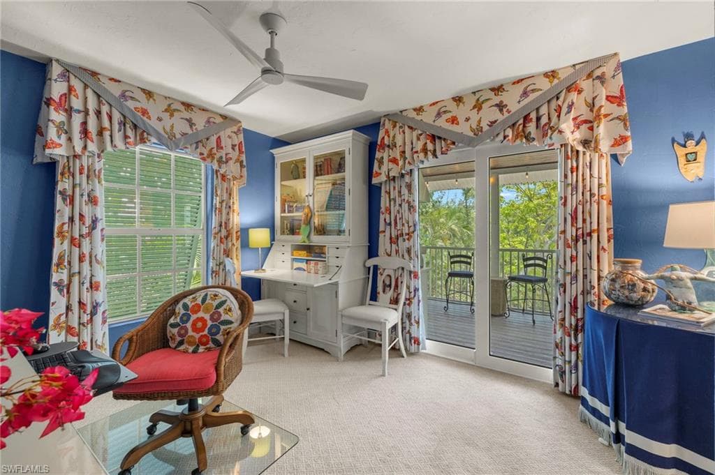 1062 S Yachtsman DR, SANIBEL FL 33957-22