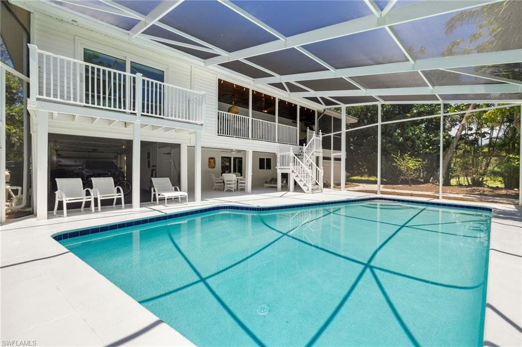 1062 S Yachtsman DR, SANIBEL FL 33957-31