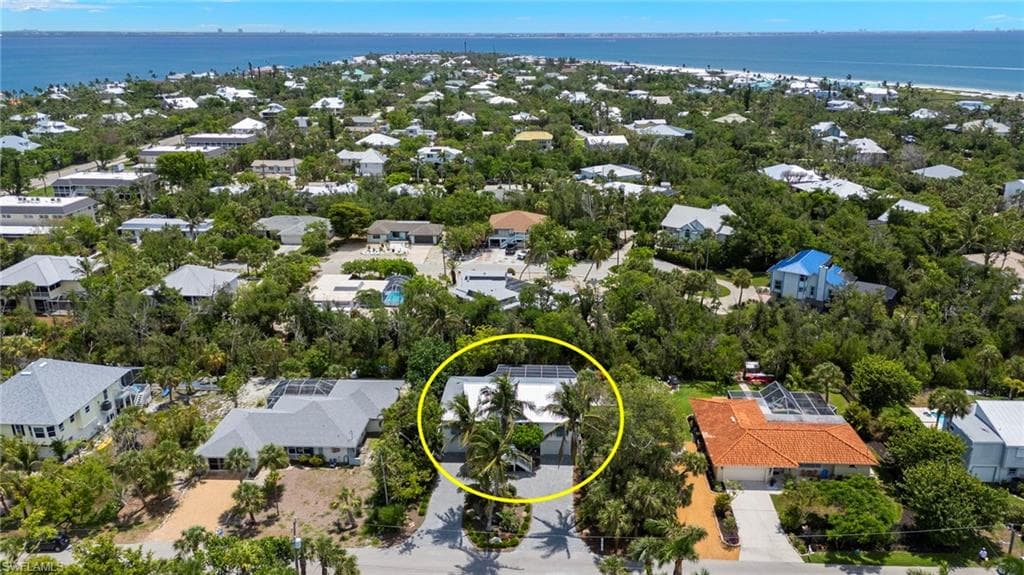 1062 S Yachtsman DR, SANIBEL FL 33957-39