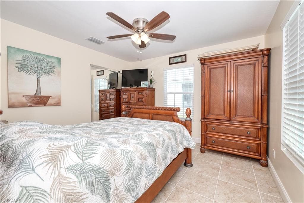 16080 Siesta DR, FORT MYERS FL 33908-21