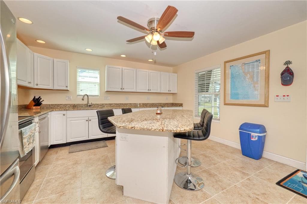 16080 Siesta DR, FORT MYERS FL 33908-36