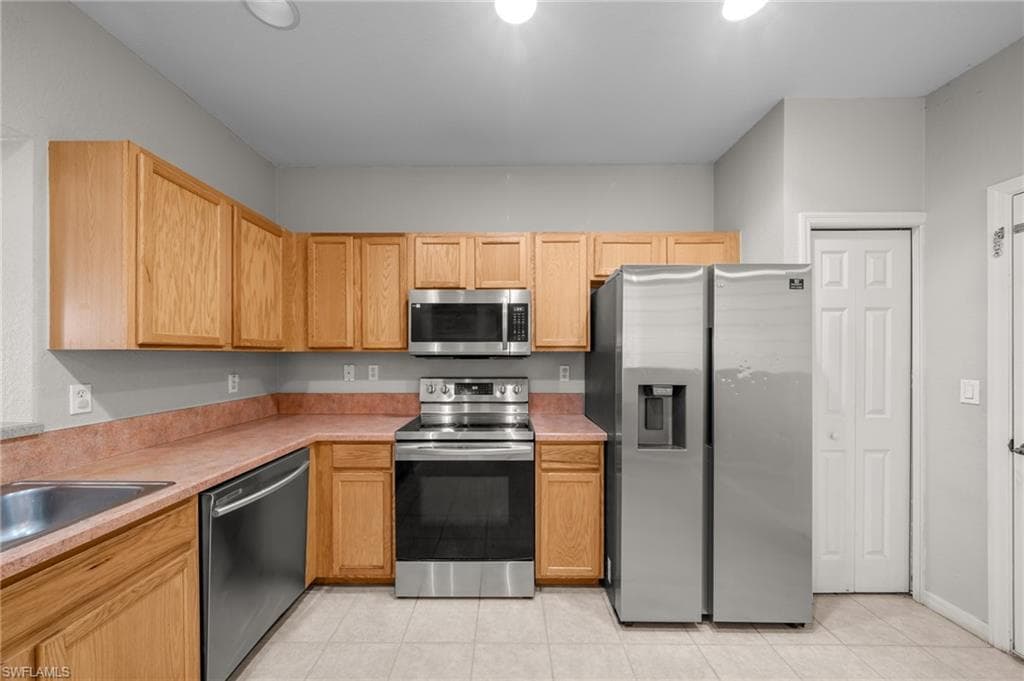 3844 Cherrybrook LOOP, FORT MYERS FL 33966-2