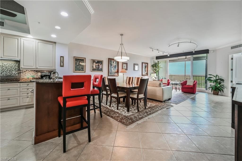23850 Via Italia CIR # 404, ESTERO FL 34134-1