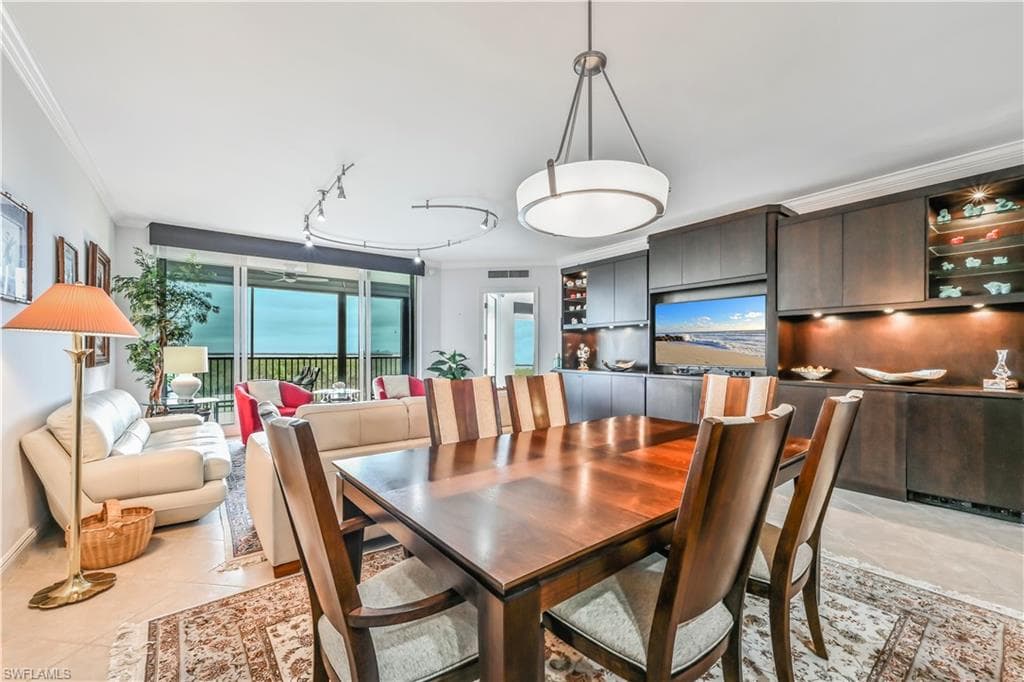 23850 Via Italia CIR # 404, ESTERO FL 34134-16