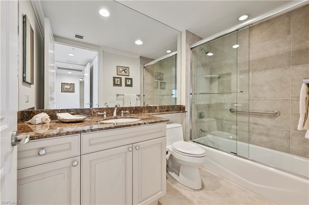 23850 Via Italia CIR # 404, ESTERO FL 34134-29