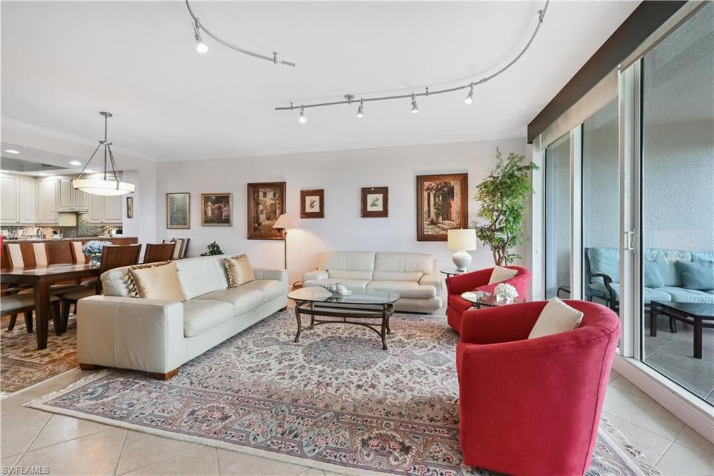 23850 Via Italia CIR # 404, ESTERO FL 34134-14