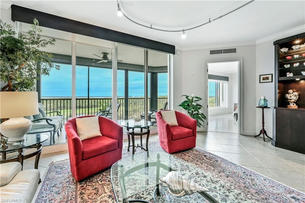 23850 Via Italia CIR # 404, ESTERO FL 34134-3