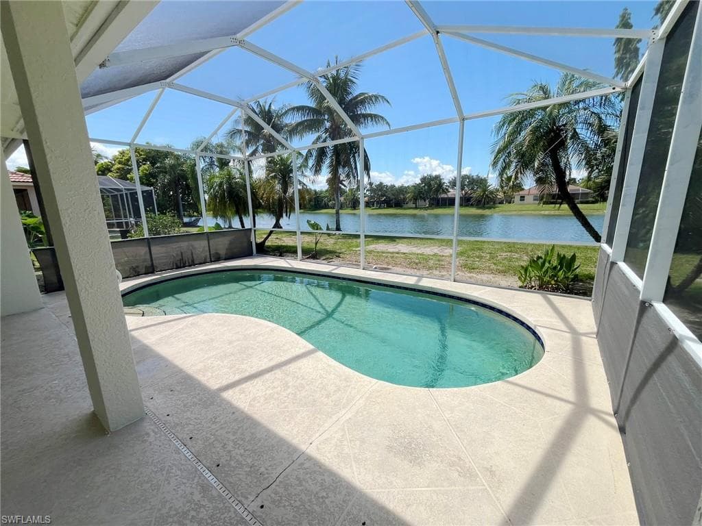 812 Grand Rapids BLVD, NAPLES FL 34120-16