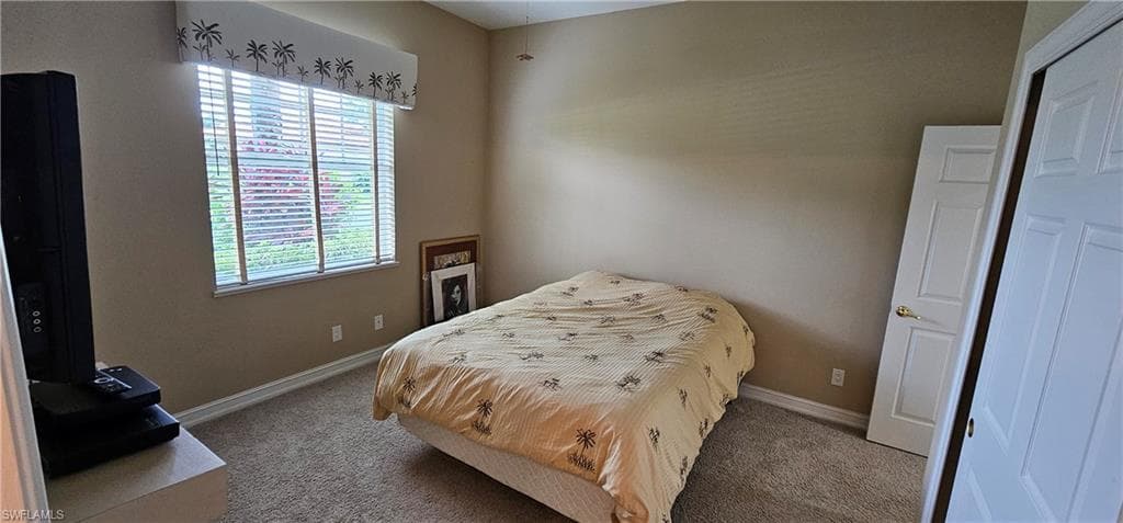 10517 Bellagio DR, FORT MYERS FL 33913-25