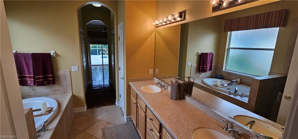 10517 Bellagio DR, FORT MYERS FL 33913-19