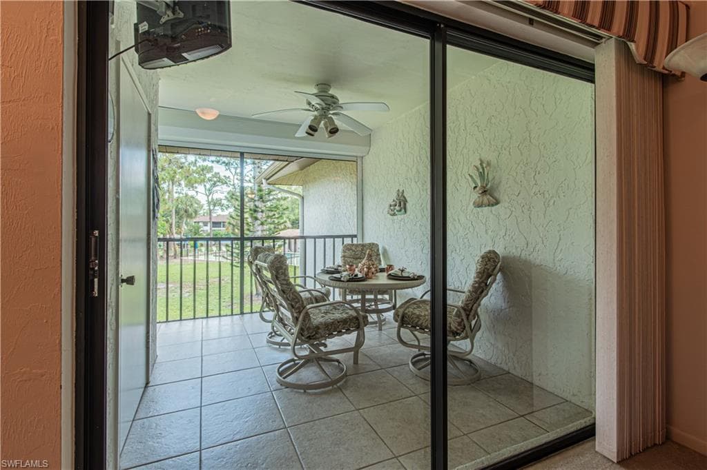 1733 Courtyard WAY # B205, NAPLES FL 34112-16