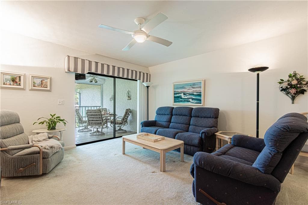 1733 Courtyard WAY # B205, NAPLES FL 34112-15