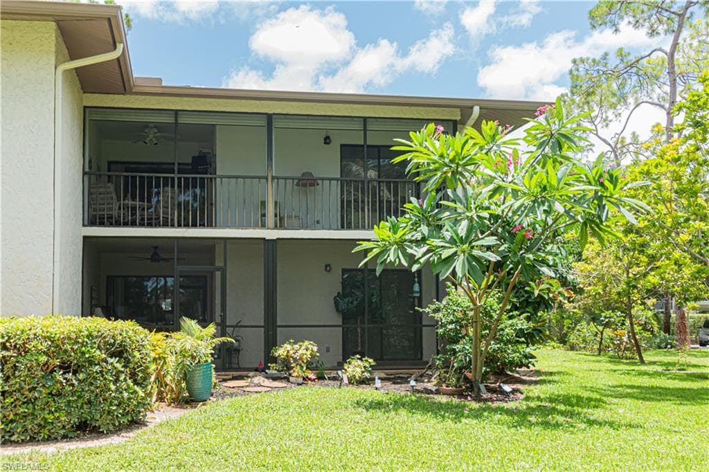1733 Courtyard WAY # B205, NAPLES FL 34112-2