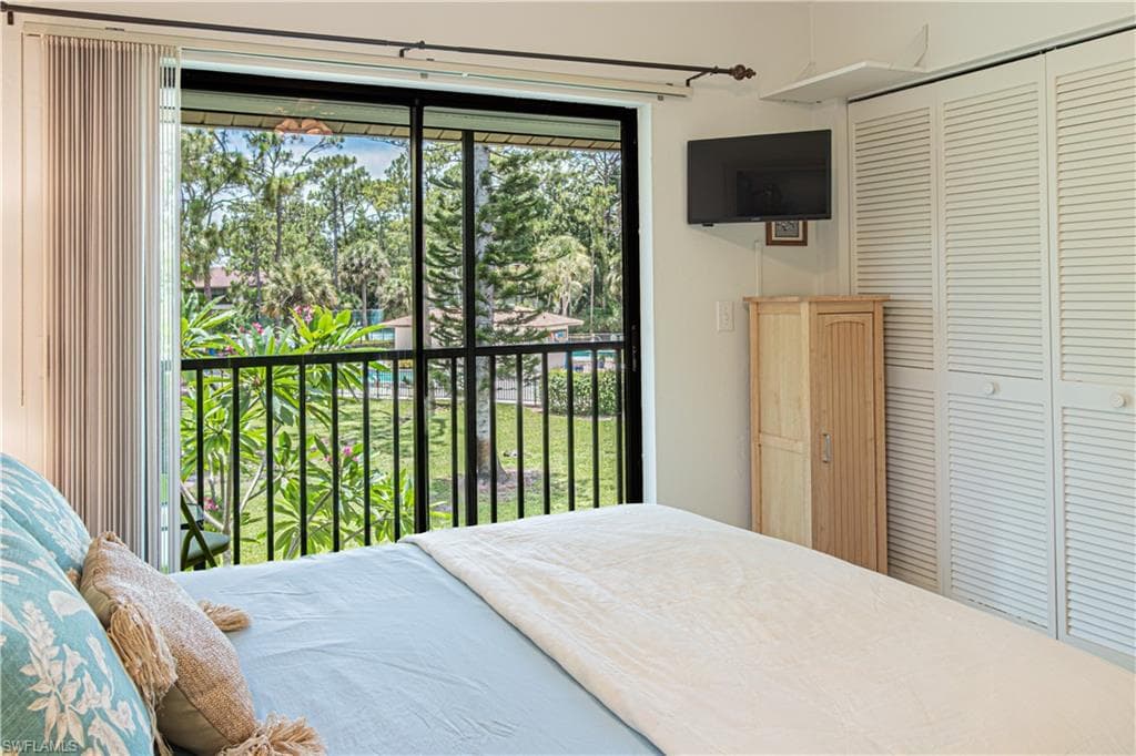 1733 Courtyard WAY # B205, NAPLES FL 34112-3