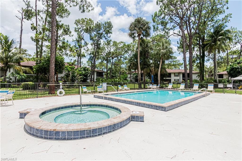 1733 Courtyard WAY # B205, NAPLES FL 34112-7
