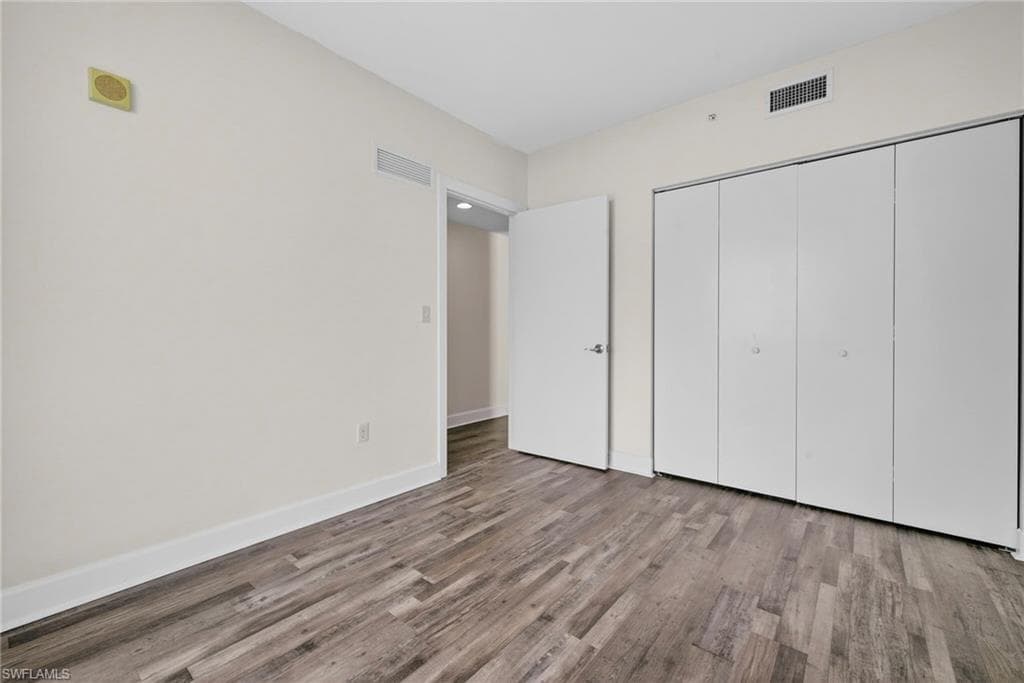 3000 Oasis Grand BLVD # 2307, FORT MYERS FL 33916-27