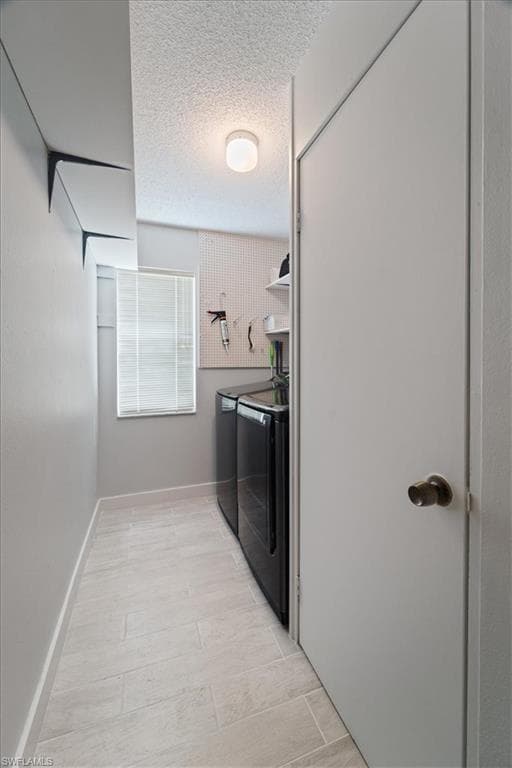 745 Landover CIR # 104, NAPLES FL 34104-17