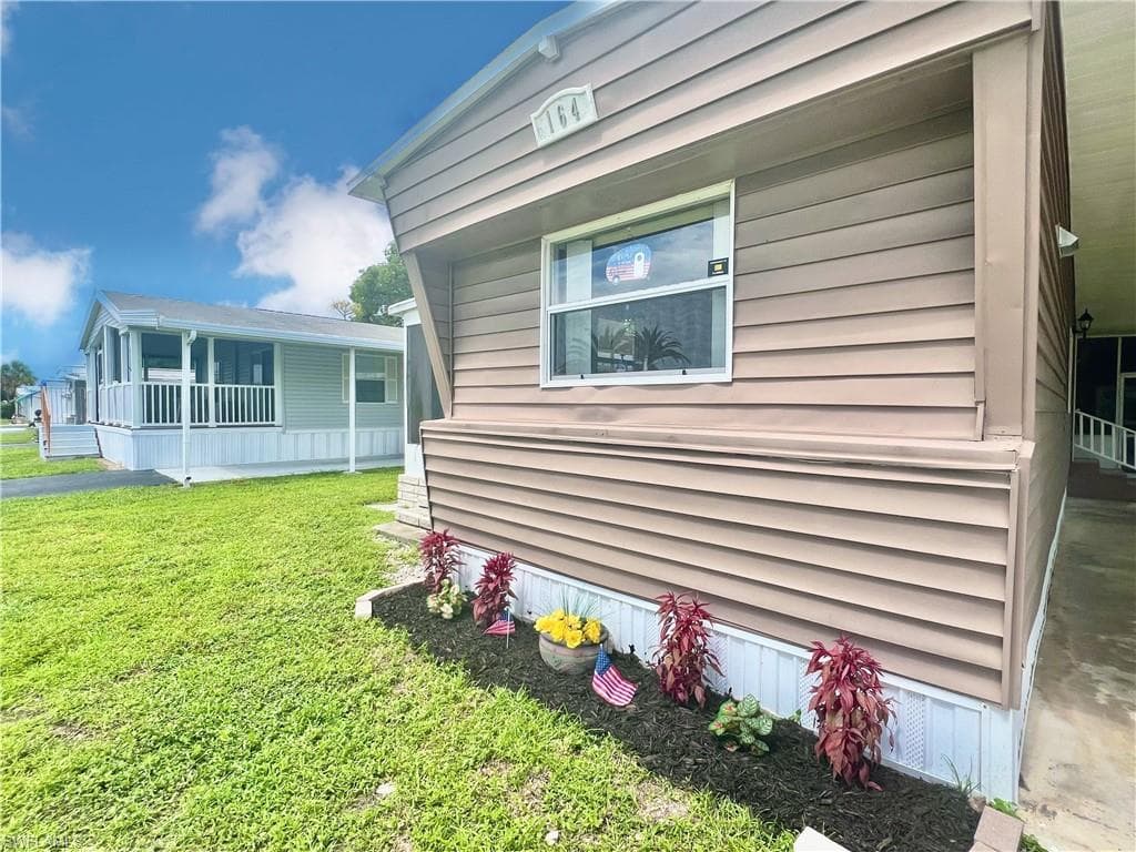 164 Cape Sable DR, NAPLES FL 34104-19