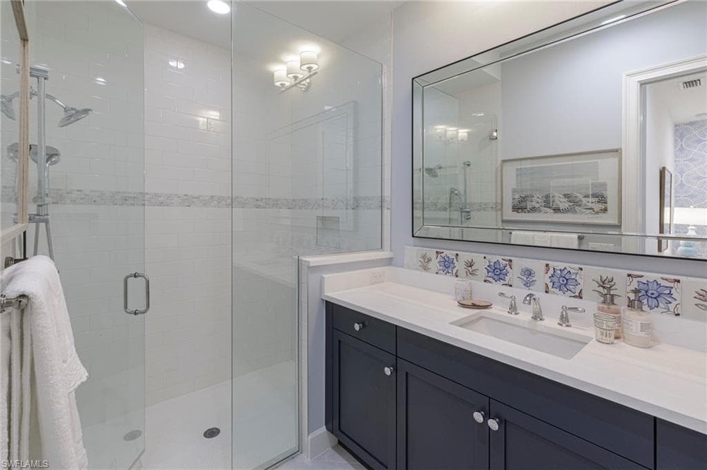 8963 Gustavia CT, NAPLES FL 34112-22