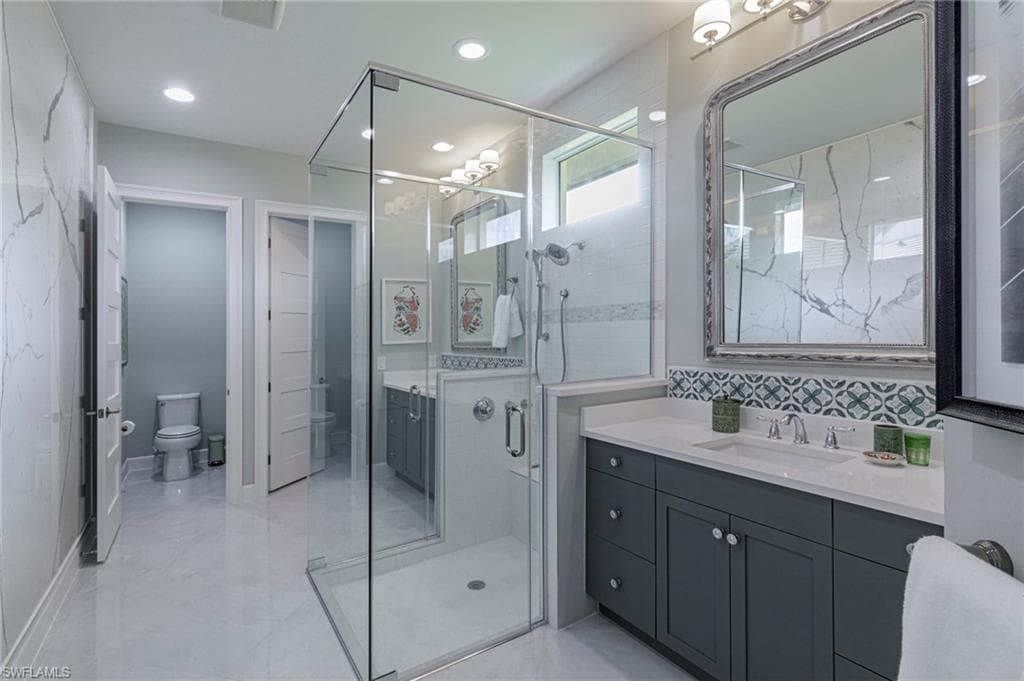 8963 Gustavia CT, NAPLES FL 34112-14