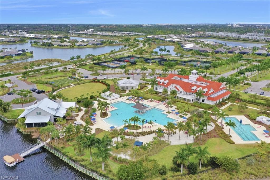 8963 Gustavia CT, NAPLES FL 34112-34
