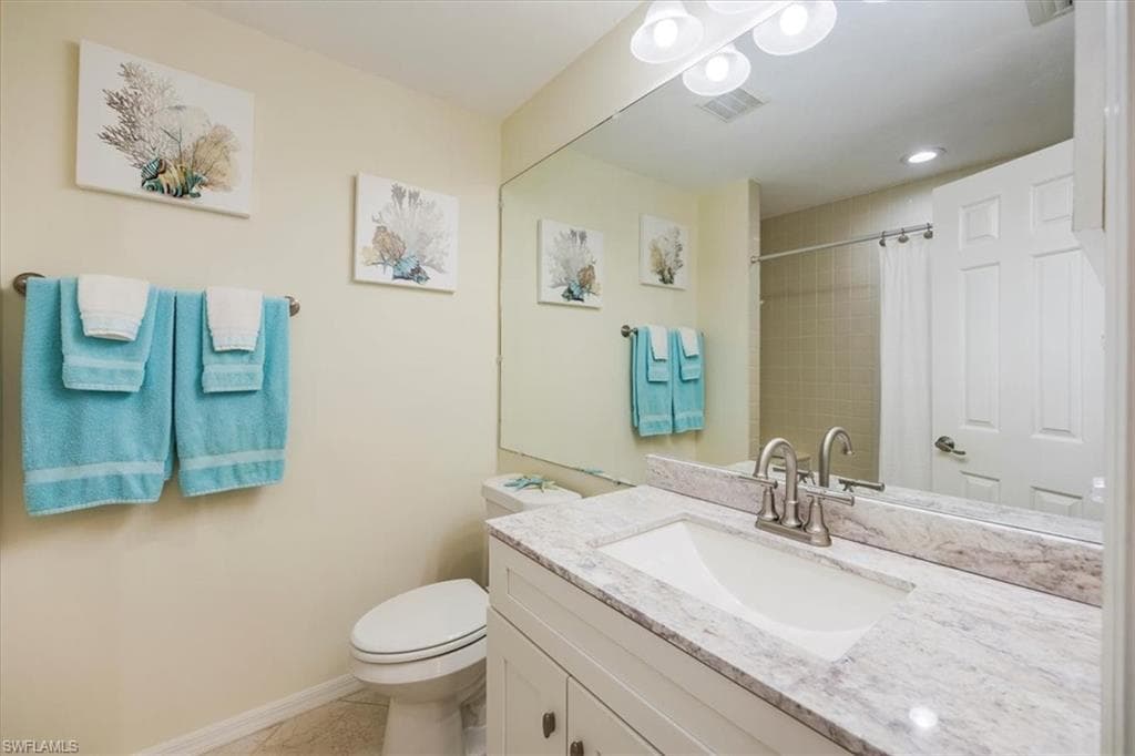 833 Reef Point CIR, NAPLES FL 34108-14