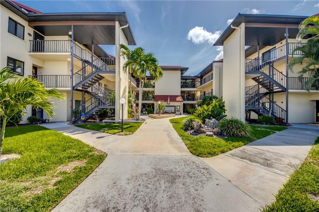 11060 Caravel CIR # 309, FORT MYERS FL 33908-3