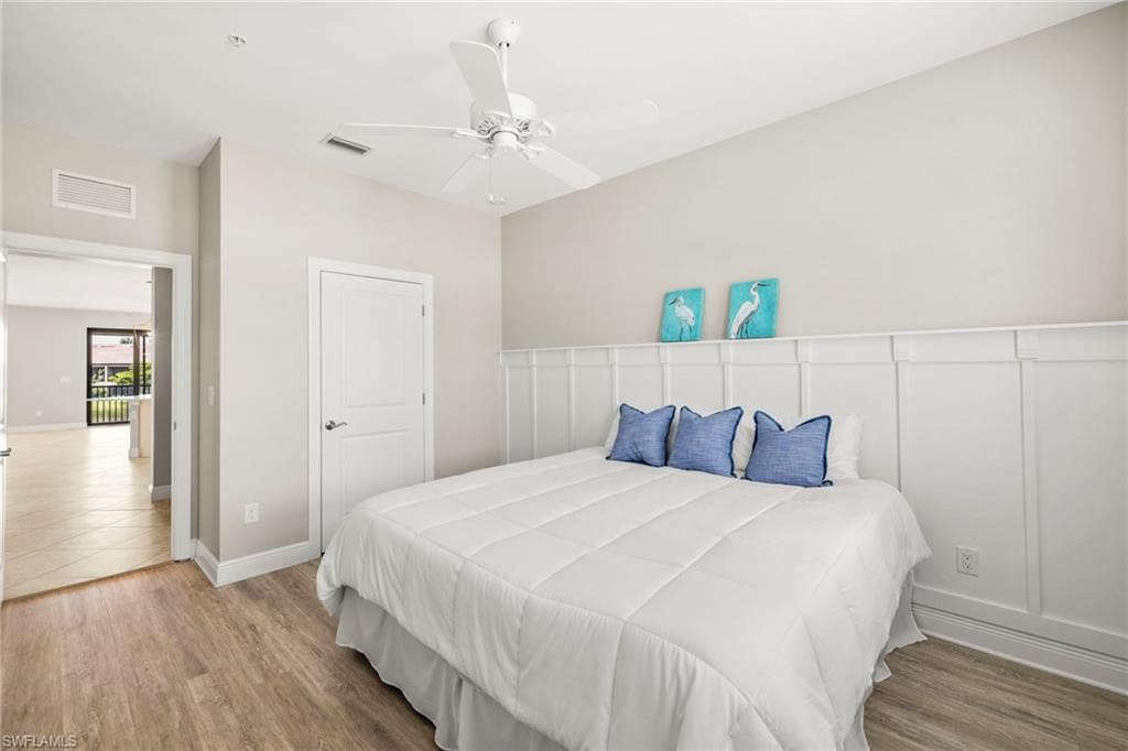 15140 Palmer Lake CIR # 201, NAPLES FL 34109-12