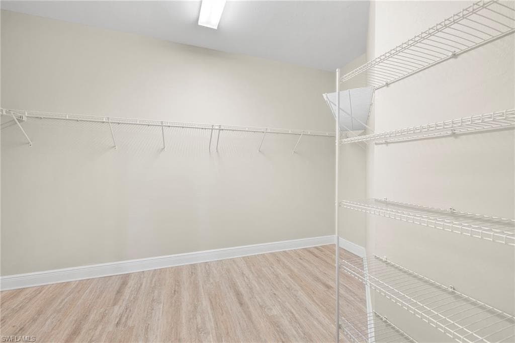 15140 Palmer Lake CIR # 201, NAPLES FL 34109-10