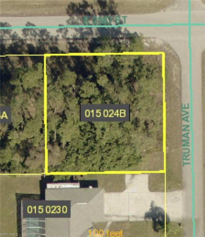 3206 E 2nd ST, LEHIGH ACRES FL 33936-1