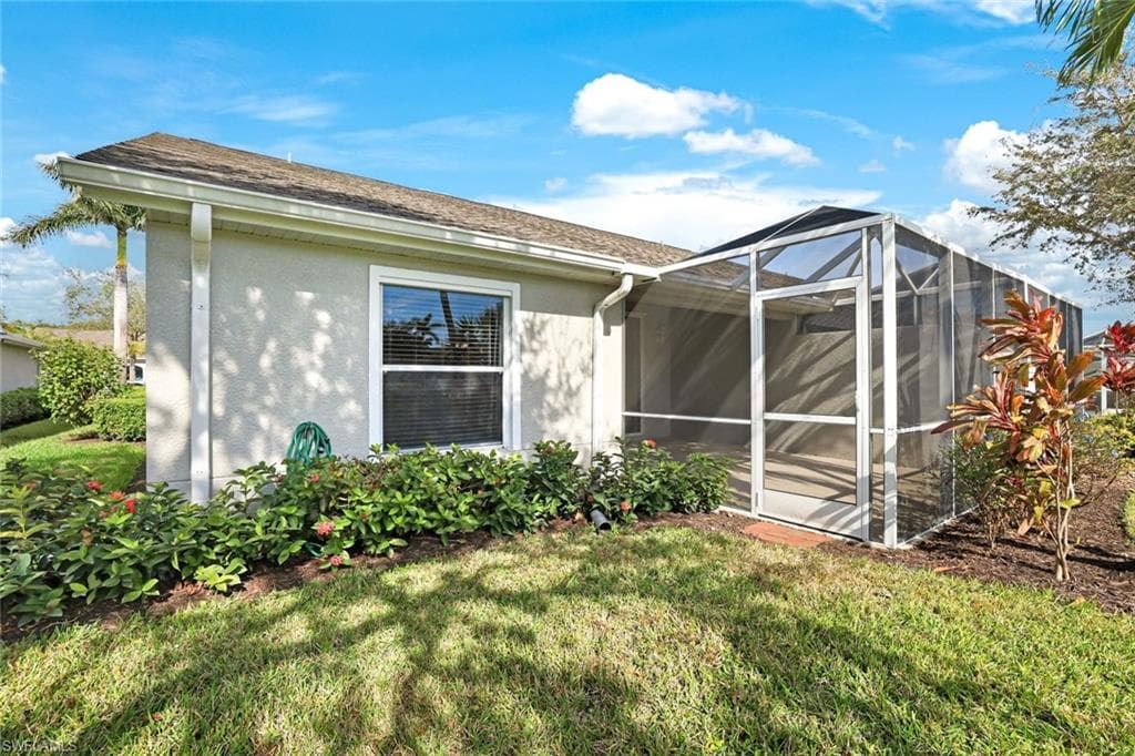6187 Mandalay CIR # 32, NAPLES FL 34112-15