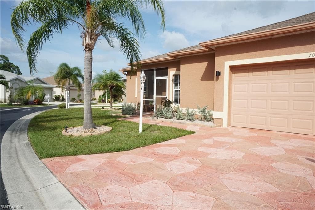 10740 Pearl Bay CIR, ESTERO FL 33928-5