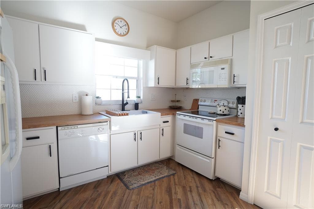 10740 Pearl Bay CIR, ESTERO FL 33928-11