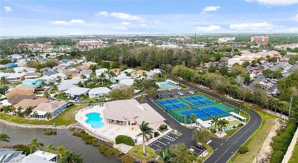 10740 Pearl Bay CIR, ESTERO FL 33928-40