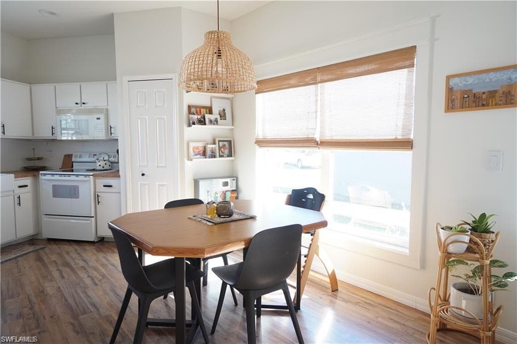 10740 Pearl Bay CIR, ESTERO FL 33928-17