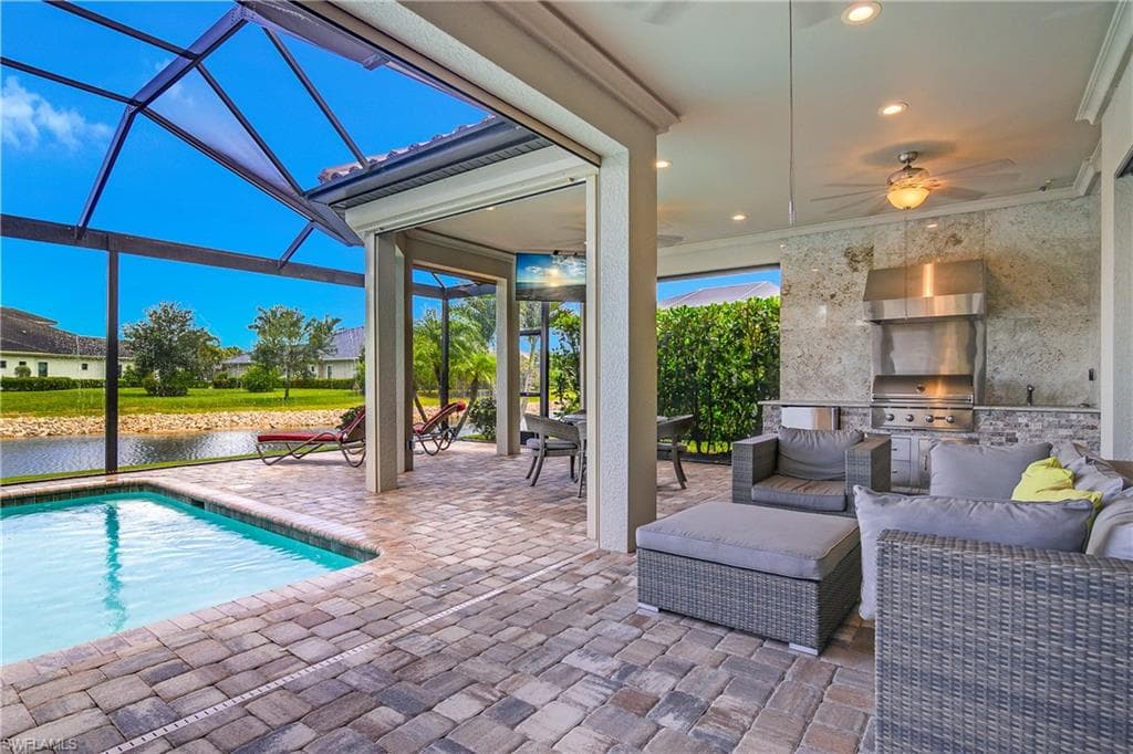 9126 Trivoli TER, NAPLES FL 34119-1