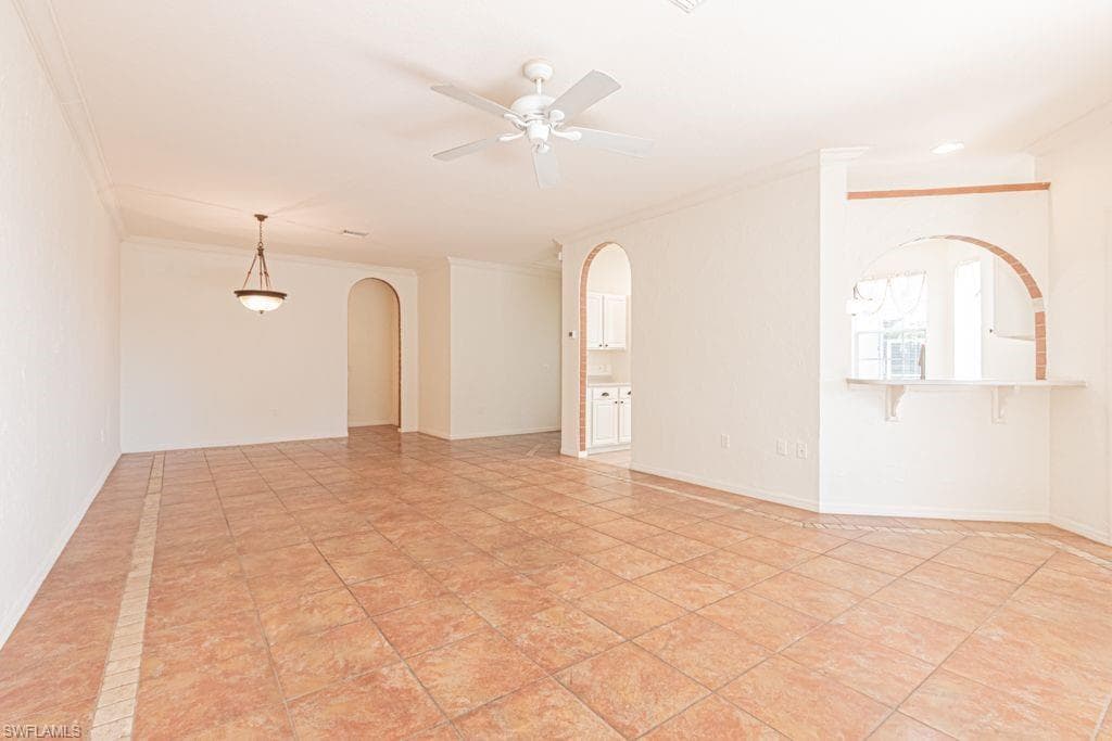 3301 Coconut Island DR 101-8