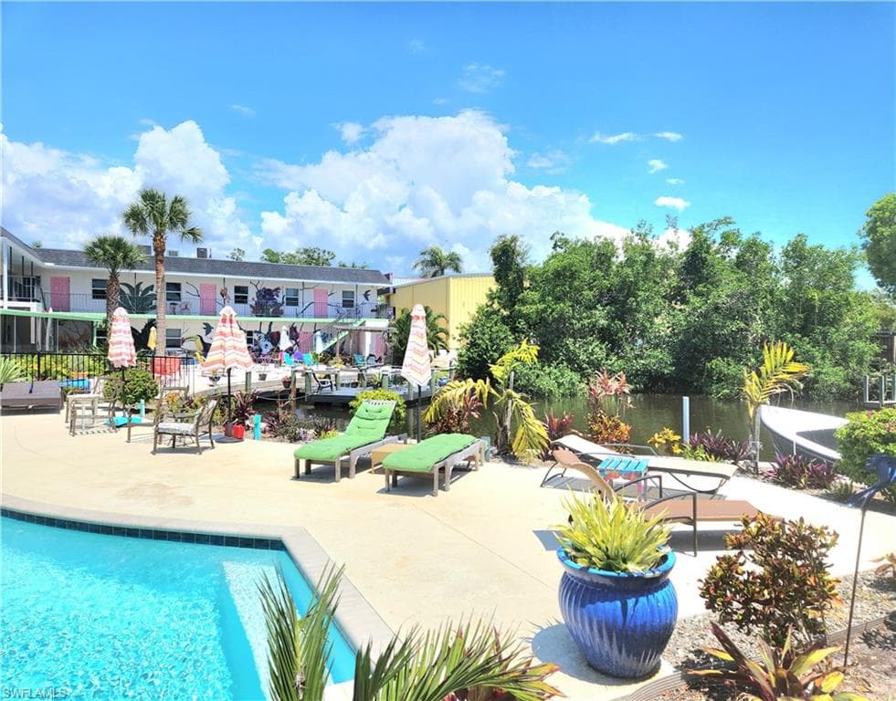 2840 Shoreview DR # 7, NAPLES FL 34112-11