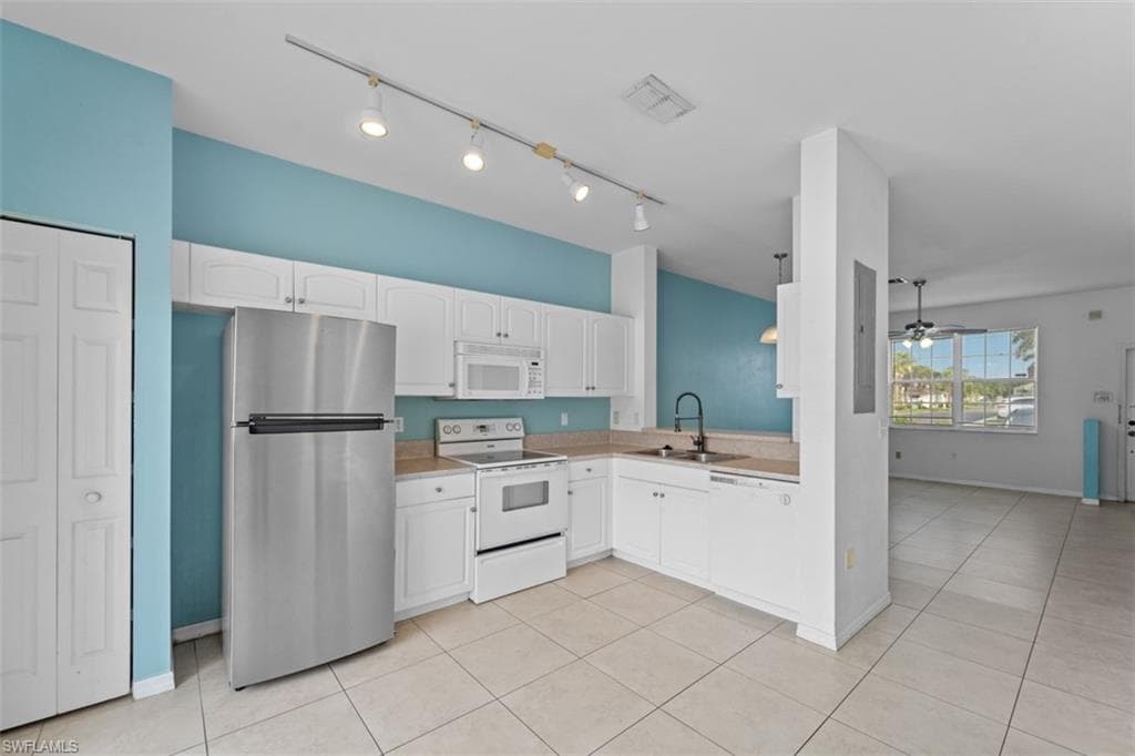 3646 Pine Oak CIR # 105, FORT MYERS FL 33916-8