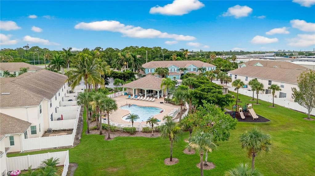 3646 Pine Oak CIR # 105, FORT MYERS FL 33916-32