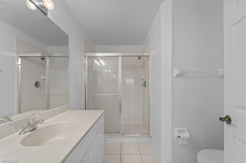 3646 Pine Oak CIR # 105, FORT MYERS FL 33916-18