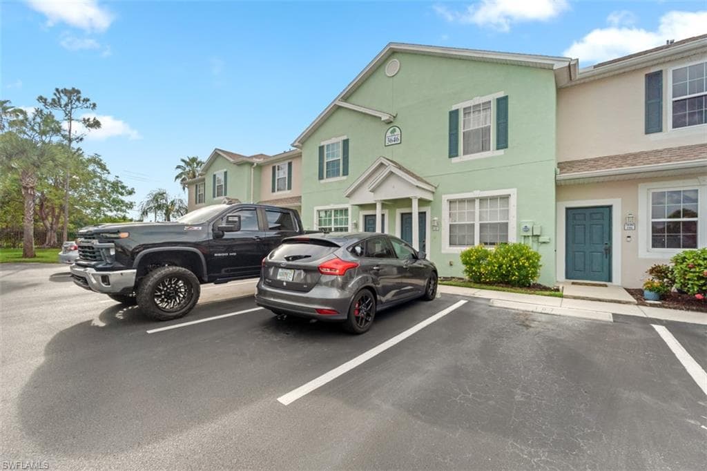 3646 Pine Oak CIR # 105, FORT MYERS FL 33916-3
