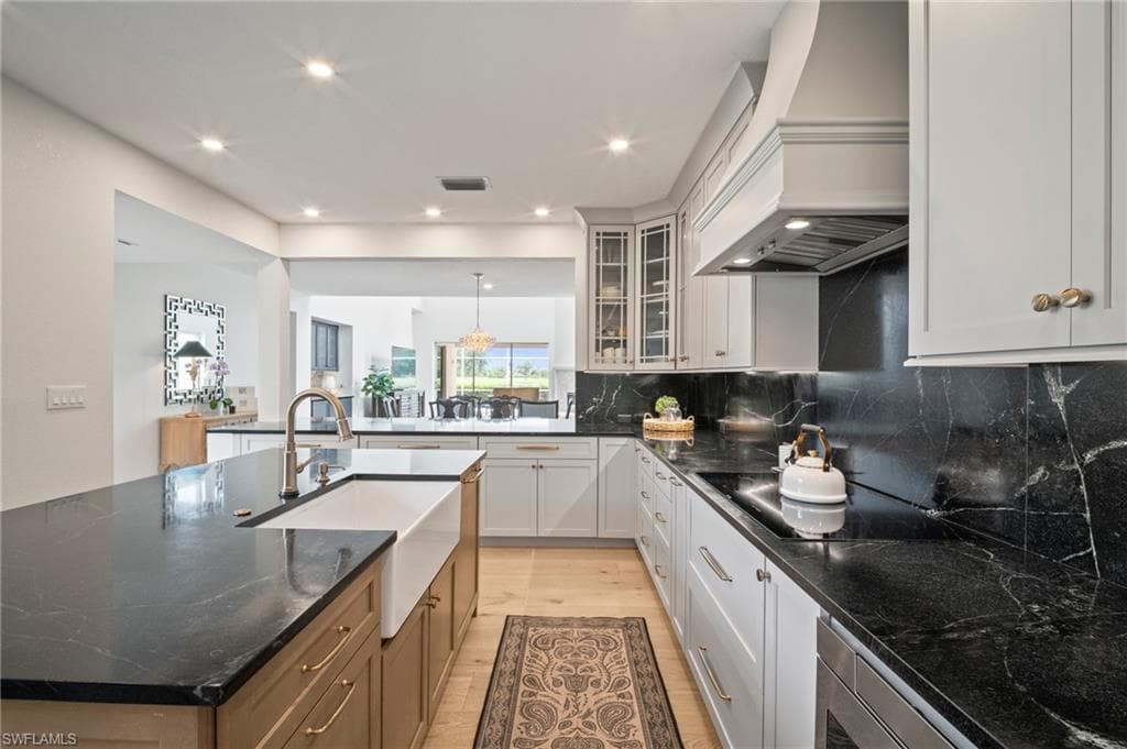 11448 Quail Village WAY, NAPLES FL 34119-15