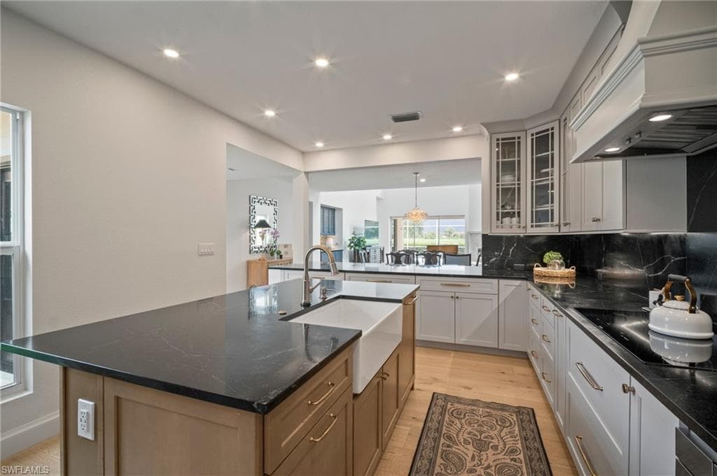 11448 Quail Village WAY, NAPLES FL 34119-17